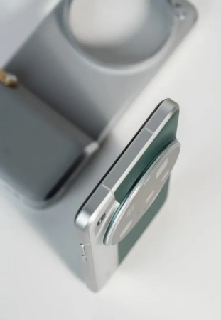 смартфон xiaomi 15 ultra 16/1024gb silver/green global смартфон xiaomi 15 ultra 16/1024gb silver/green global